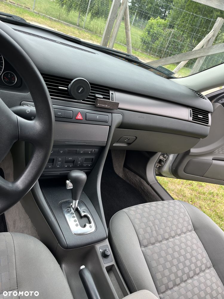 Audi A6 Avant 2.0 Multitronic - 6