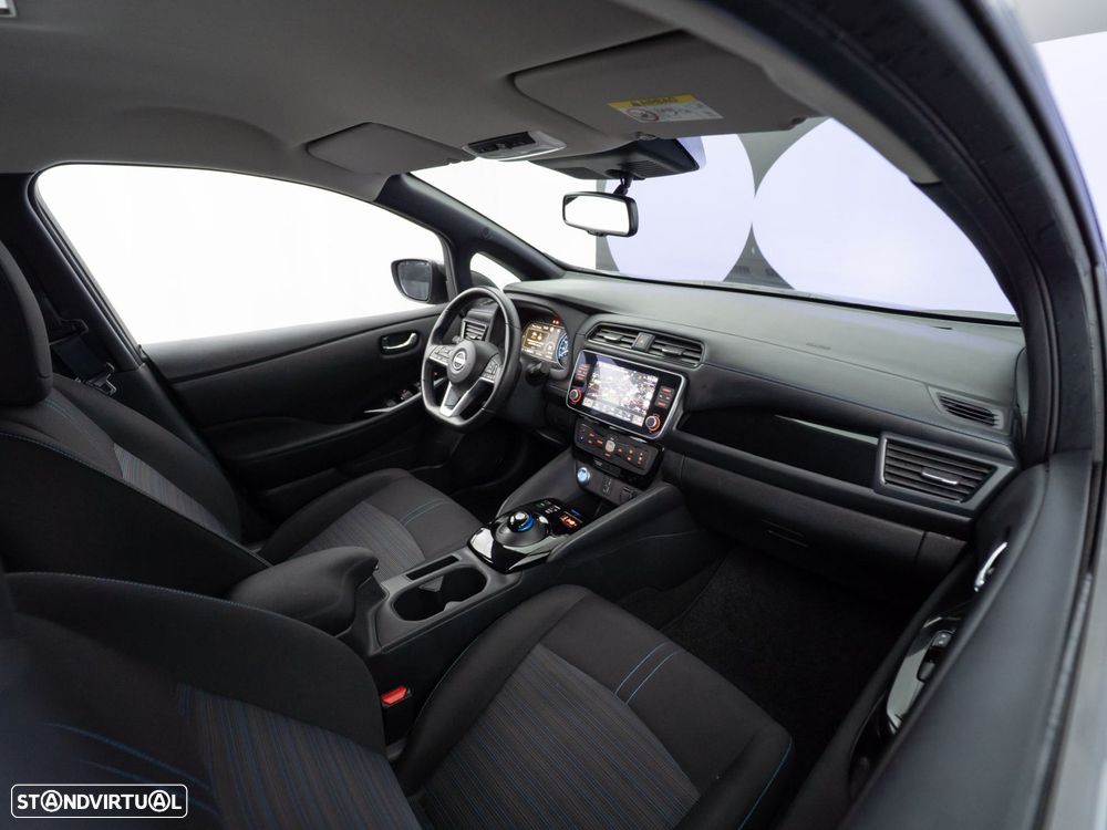 Nissan Leaf N-Connecta - 35