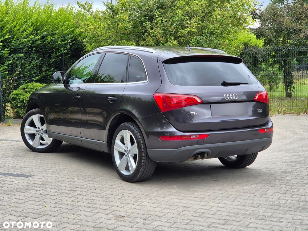 Audi Q5 2.0 TDI Quattro S tronic - 11