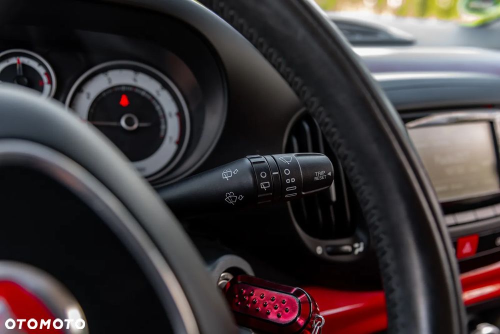 Fiat 500L Living 1.4 T-Jet 16V Pop-Star - 28