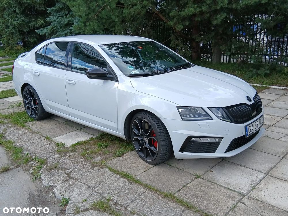 Skoda Octavia 2.0 TSI RS 245 DSG - 3