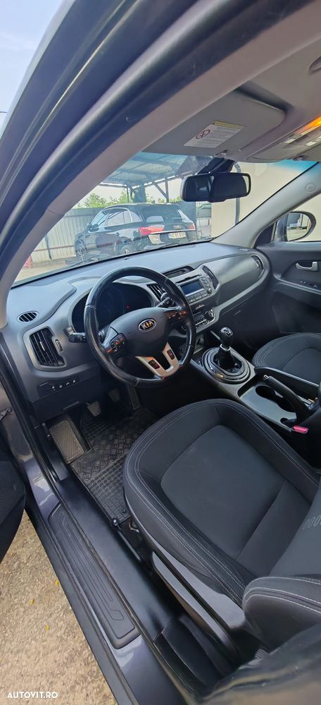 Kia Sportage 1.7 DSL MT 4x2 STYLE - 6