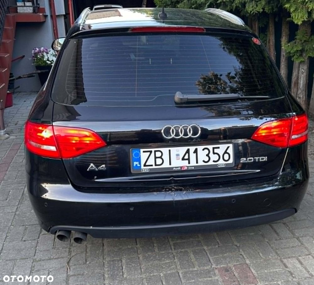 Audi A4 Avant - 8