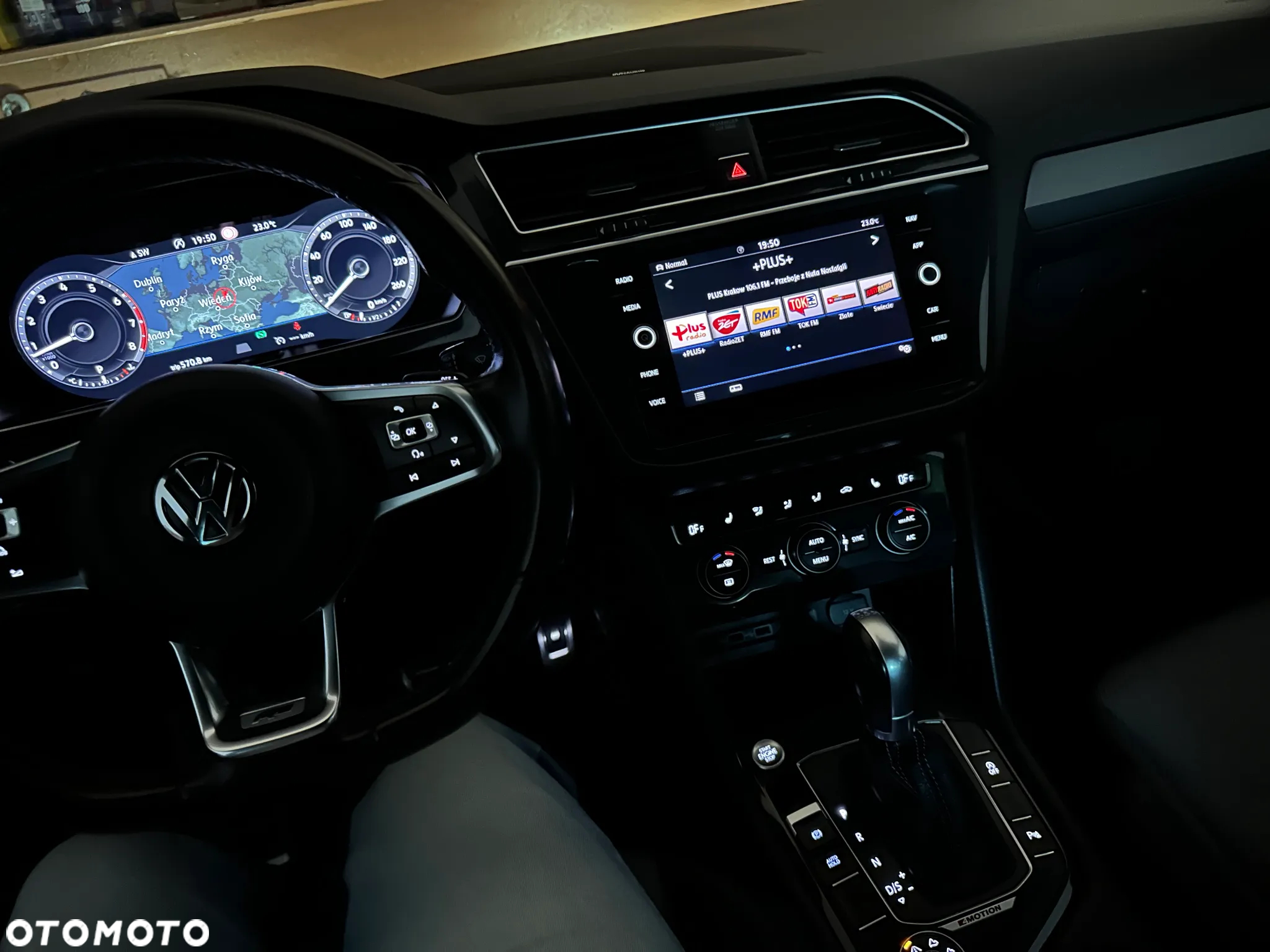Volkswagen Tiguan 2.0 TSI BMT 4Mot Highline DSG - 28