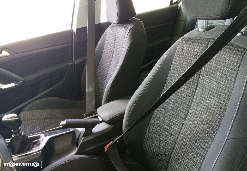 Peugeot 308 1.5 BlueHDi Business Line - 6