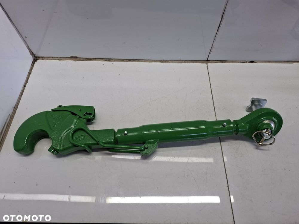 ŁĄCZNIK CENTRALNY ŚRUBA RZYMSKA KAT3 CAT3 GÓRNY NOWY JOHN DEERE - 1