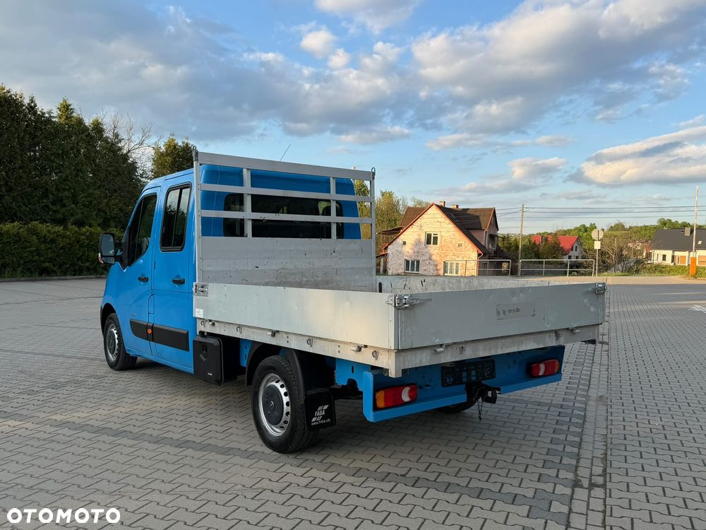 Opel MOVANO DOCA 7 - osobowa  IGŁA - 22