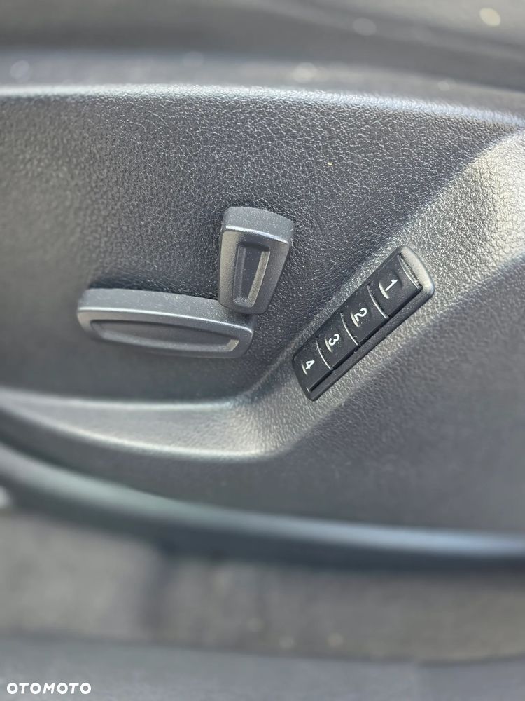 Ford S-Max - 20
