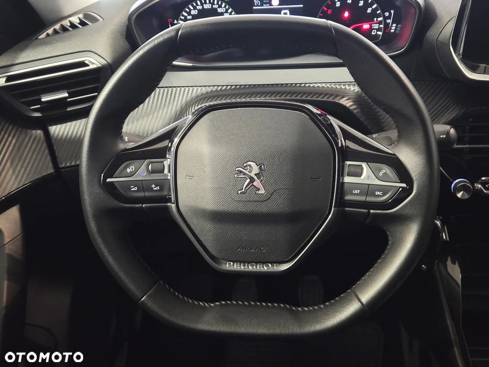 Peugeot 2008 1.2 PureTech Active S&S - 13