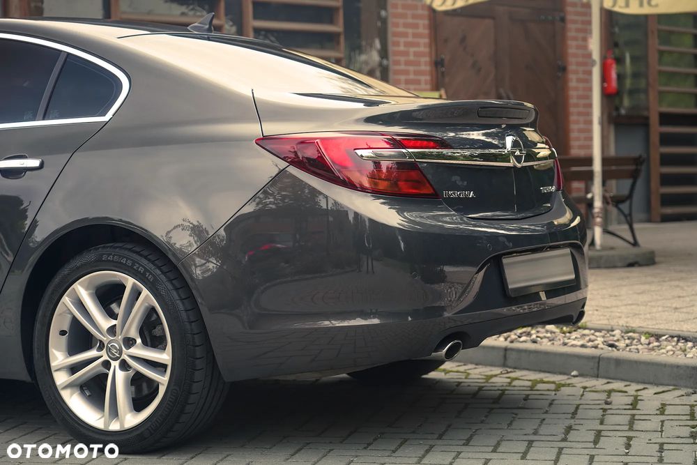 Opel Insignia 2.0 T 4x4 Exclusive S&S - 4