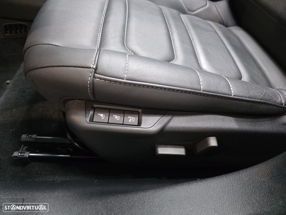 Citroën e-C4 X Shine Pack - 18