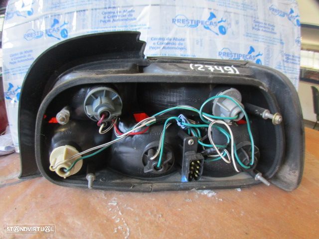 Farol Tras 084441914L BMW SERIE 3 COUPE E36 1994 318Is 1.8I  16V 140Cv 3P PRETO ESQ ESDEPO - 2