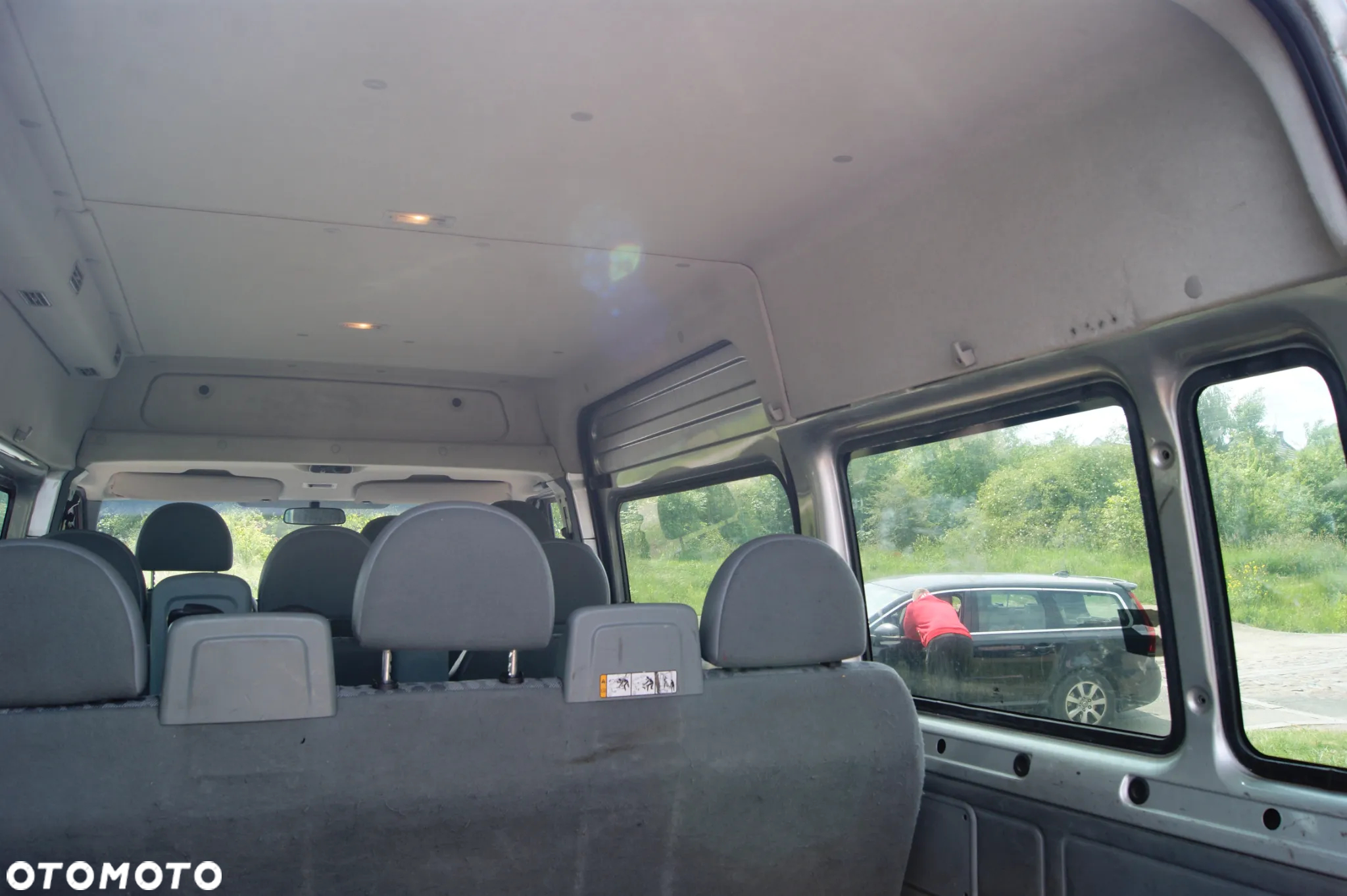 Ford Transit 300 K TDCi Pkw Basis - 11