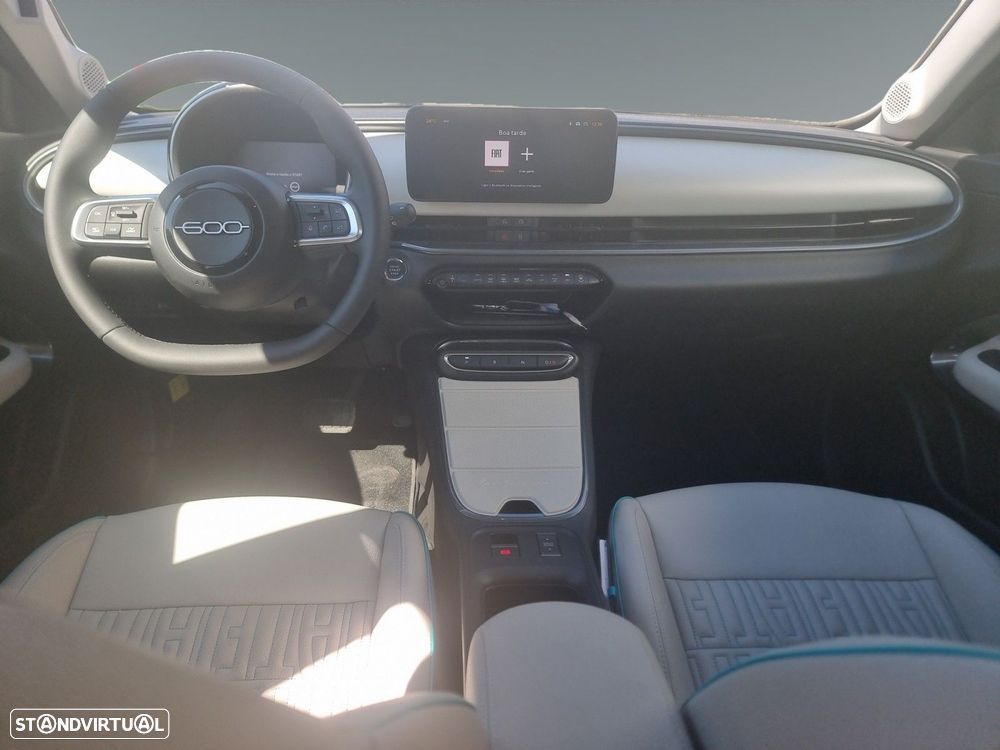 Fiat 600e 54 kWh La Prima - 11