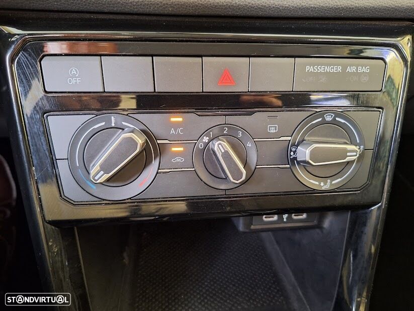 VW T-Cross 1.0 TSI Urban - 24