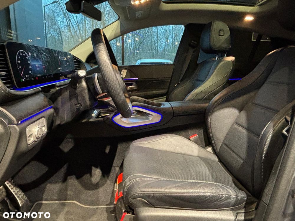 Mercedes-Benz GLE 300 d 4-Matic - 13