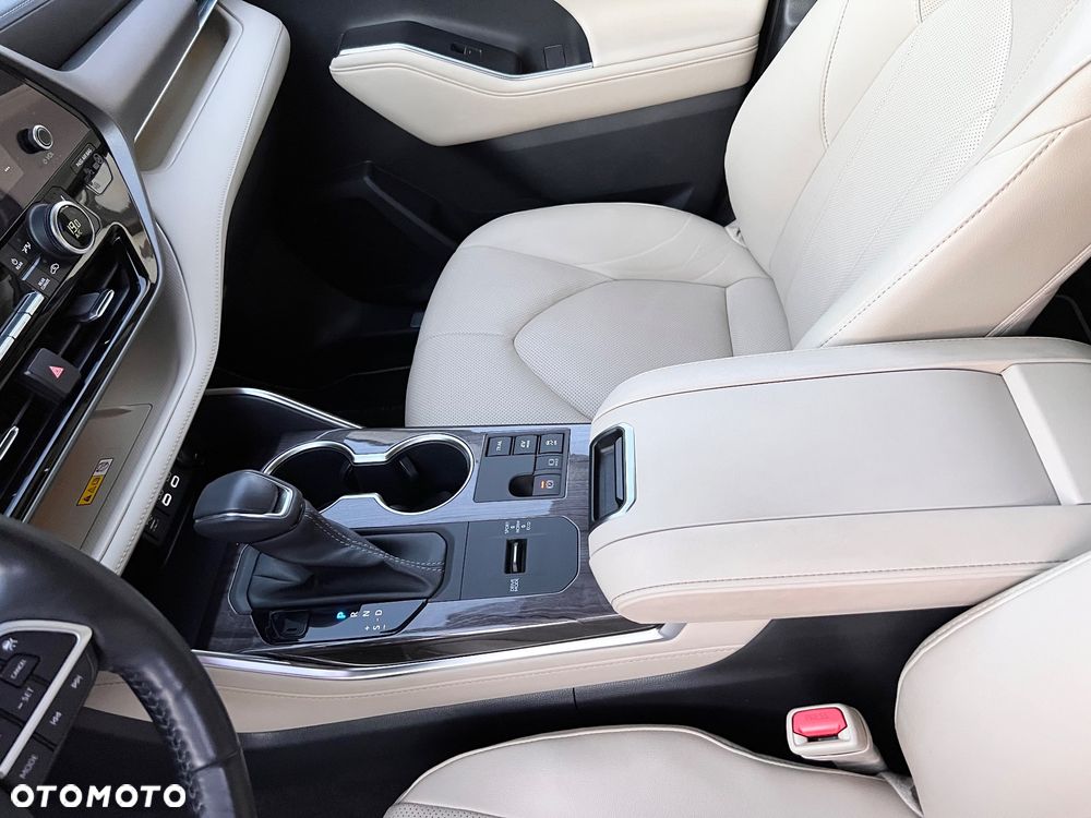 Toyota Highlander 2.5 Hybrid Prestige - 12