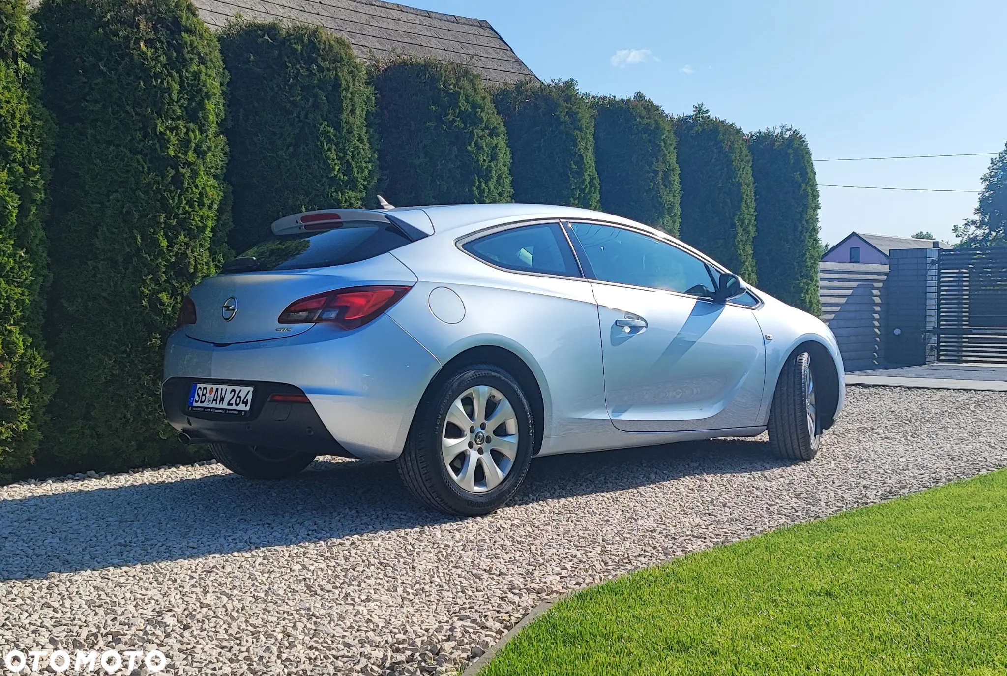 Opel Astra GTC 1.4 Turbo - 14