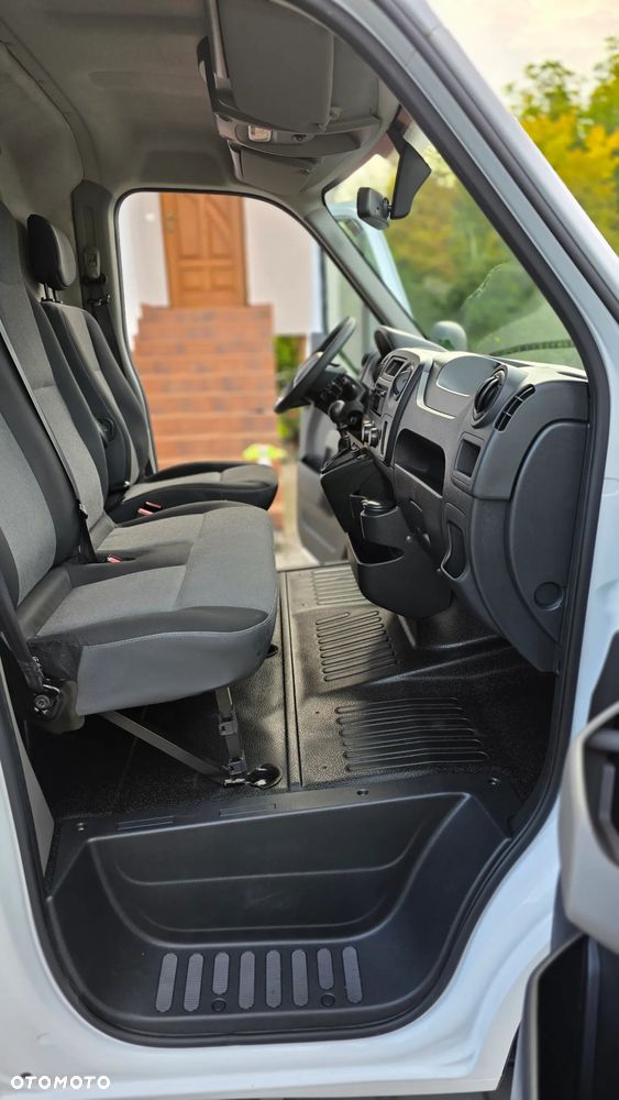 Renault Master - 18