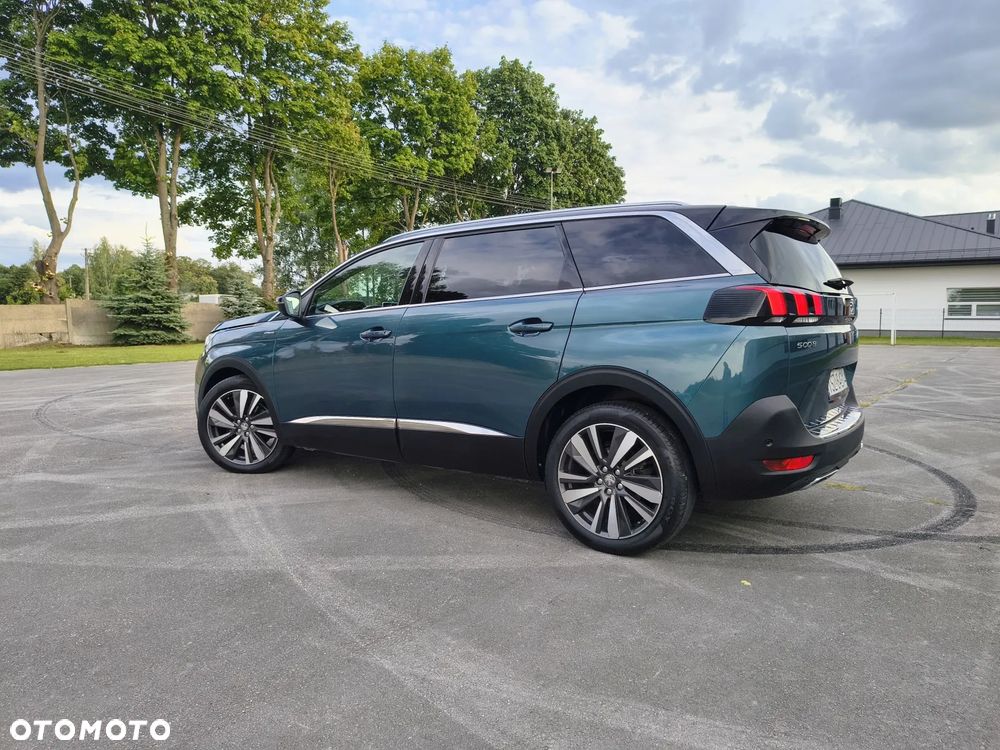Peugeot 5008 - 32