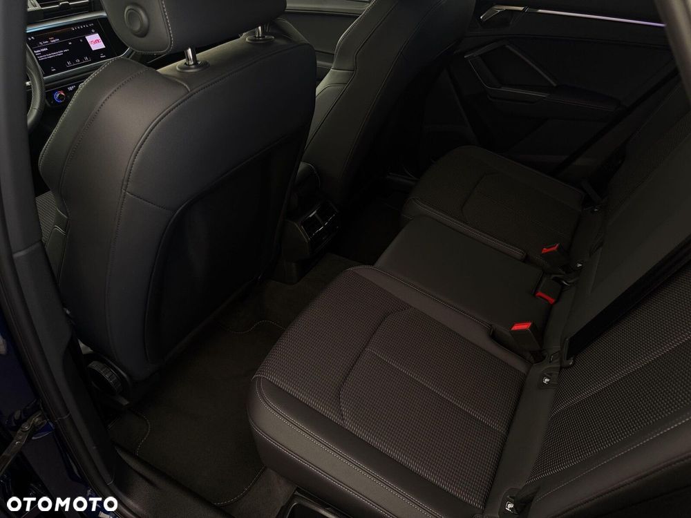 Audi Q3 Sportback 40 TFSI Quattro S-Line S tronic - 11