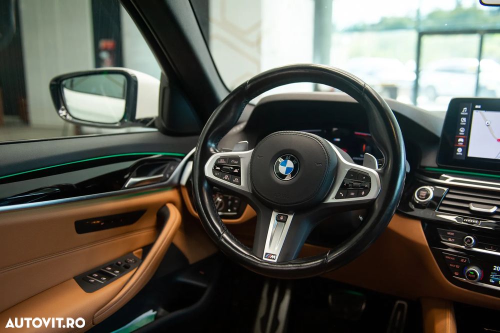 BMW Seria 5 520d xDrive Aut. M Sport Edition - 30