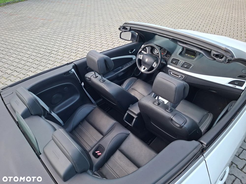 Renault Megane - 30