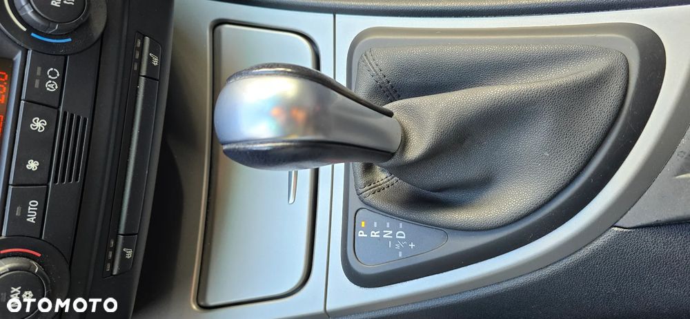 BMW Seria 1 118i - 8