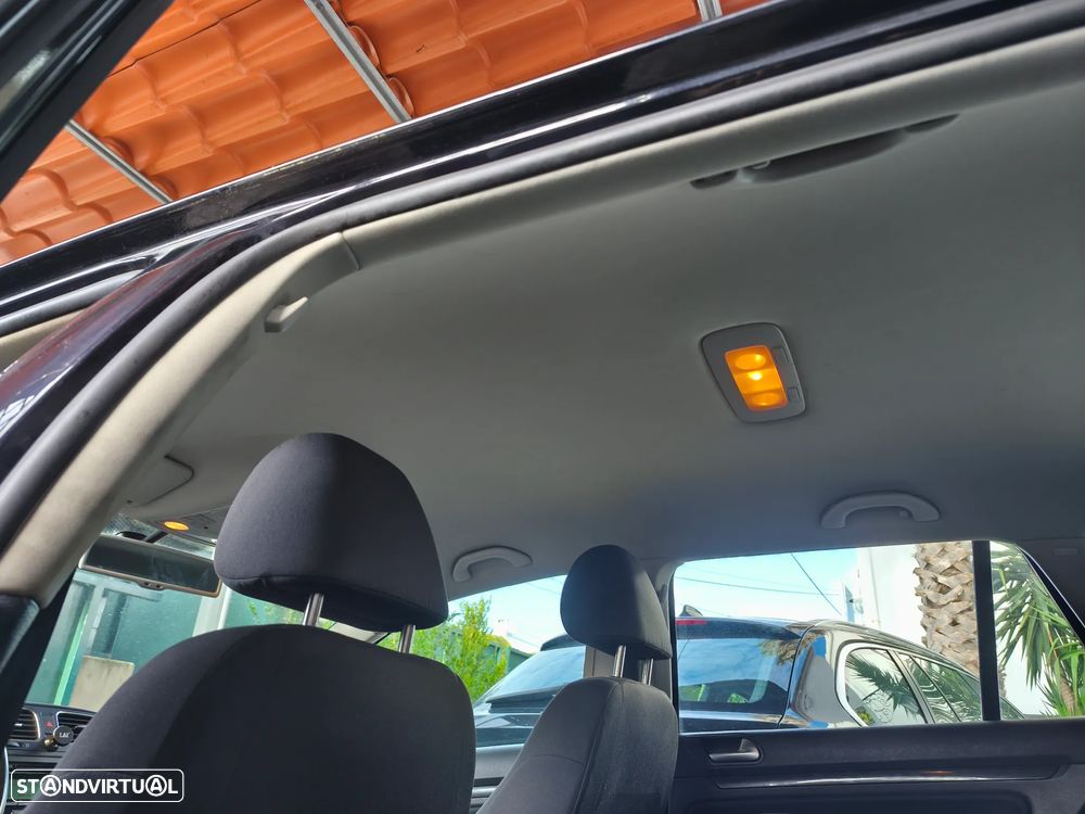 VW Golf Variant 1.6 TDi Confortline - 5