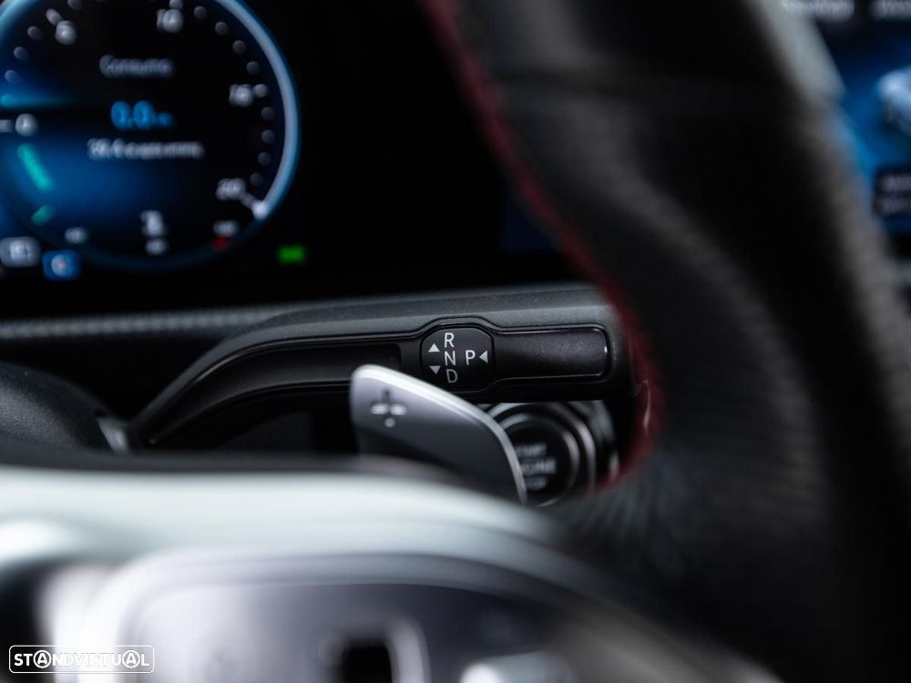 Mercedes-Benz CLA 180 - 16