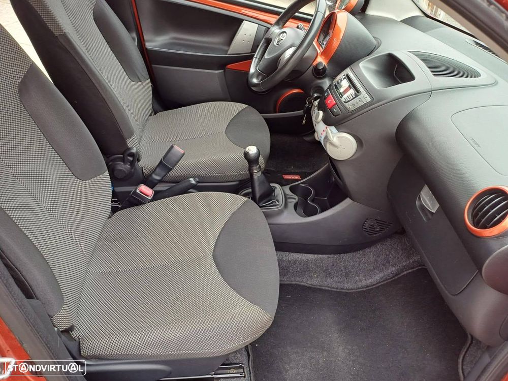 Toyota Aygo 1.0 Power Pack+AC+JLL - 8