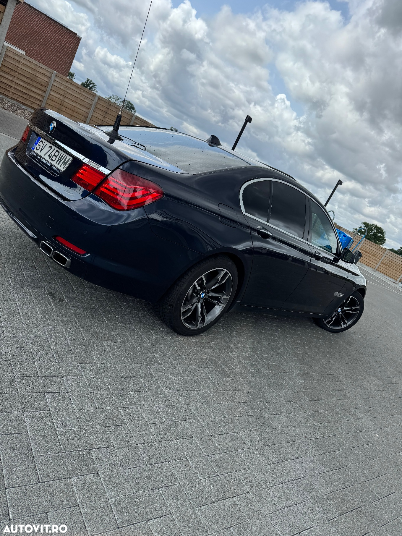 BMW Seria 7 740d xDrive Aut. - 6