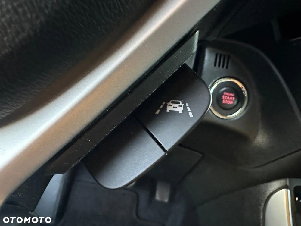 Suzuki SX4 S-Cross 1.4 Boosterjet Hybrid ALLGRIP AT Comfort+ - 26