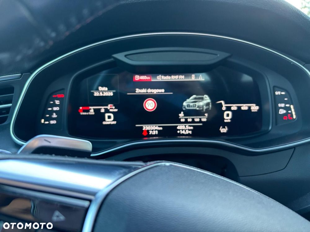 Audi A6 Allroad - 11