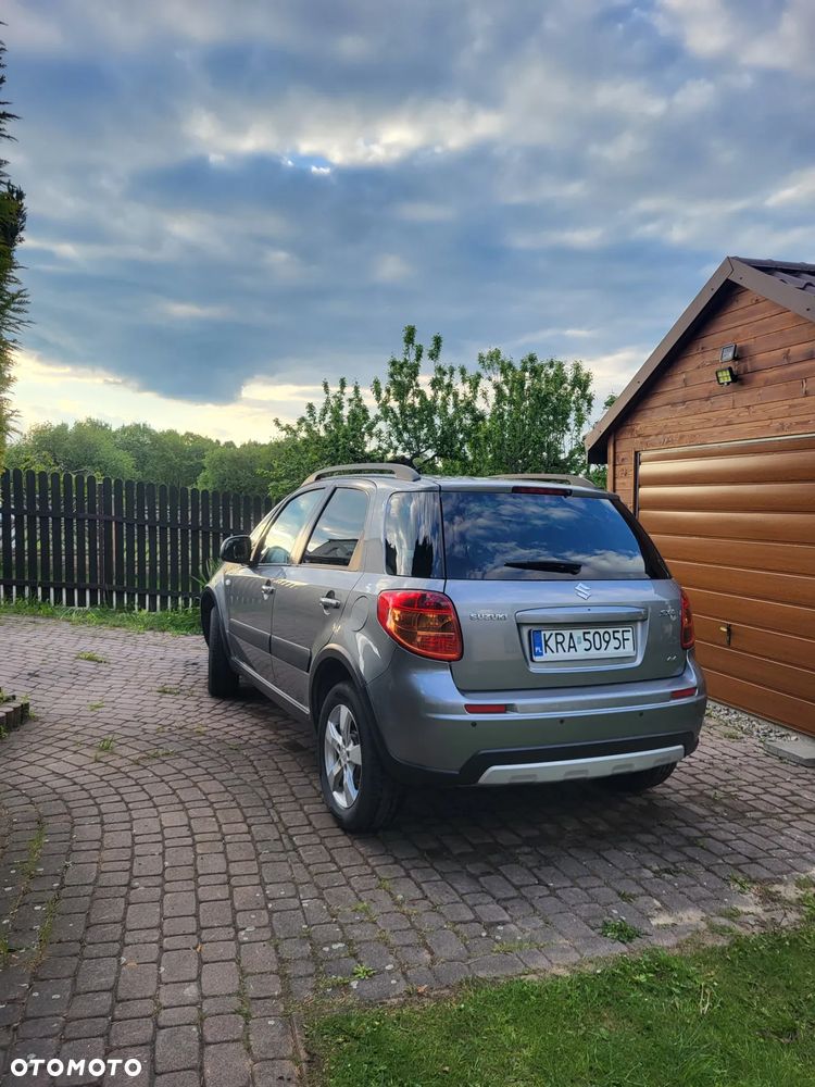 Suzuki SX4 1.6 Comfort 4WD - 3