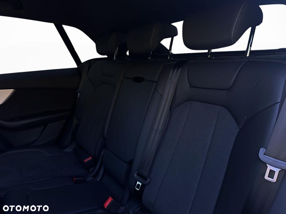 Audi Q8 - 31