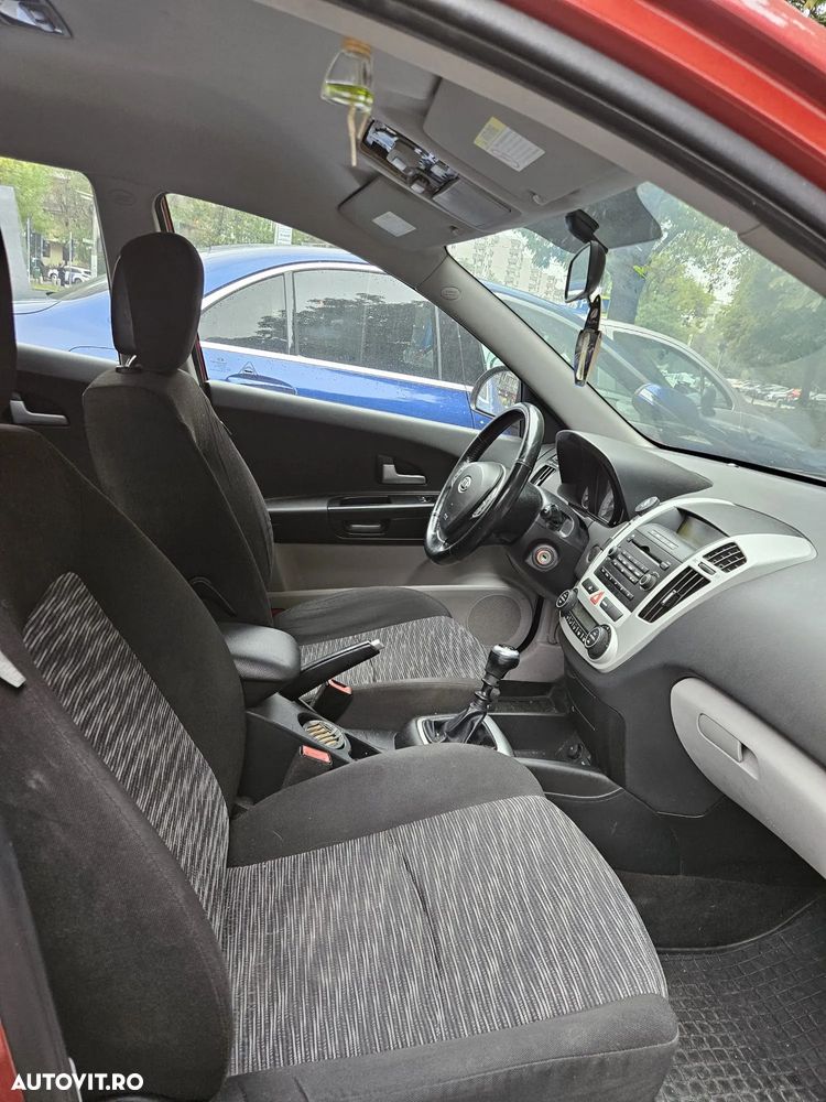 Kia Ceed Cee'd 1.4 GSL LX - 6