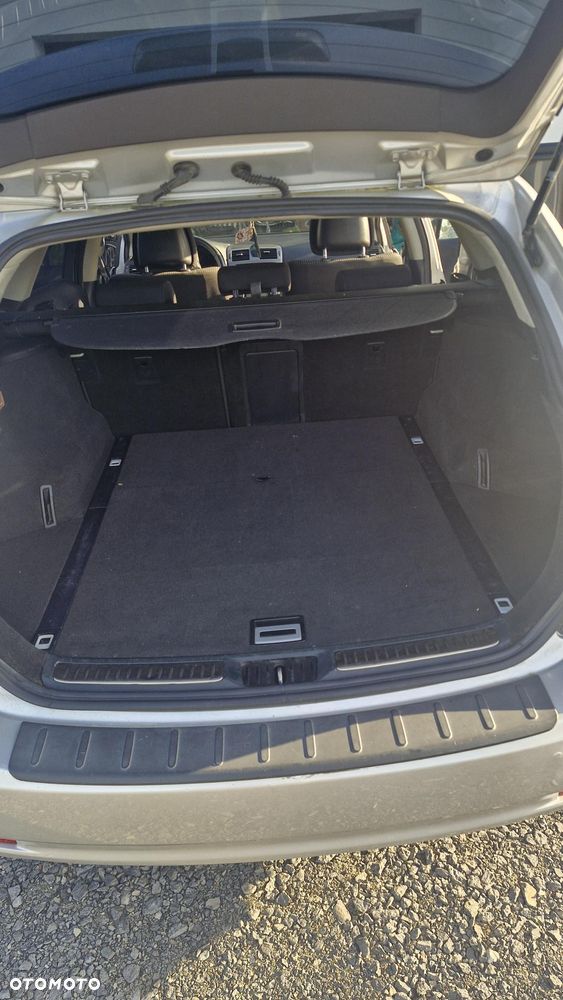 Toyota Avensis 1.8 Luna - 6