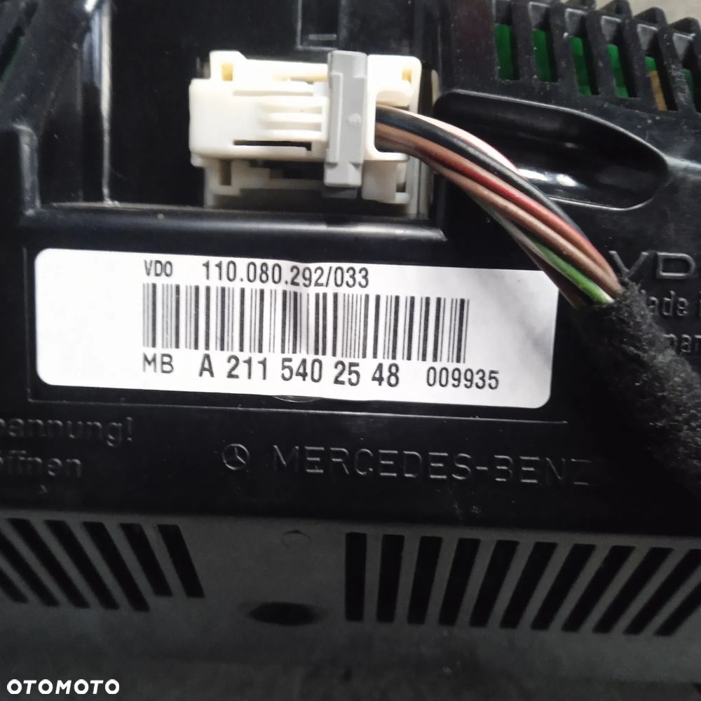 Licznik W211 3.0CDI A2115402548 - 4
