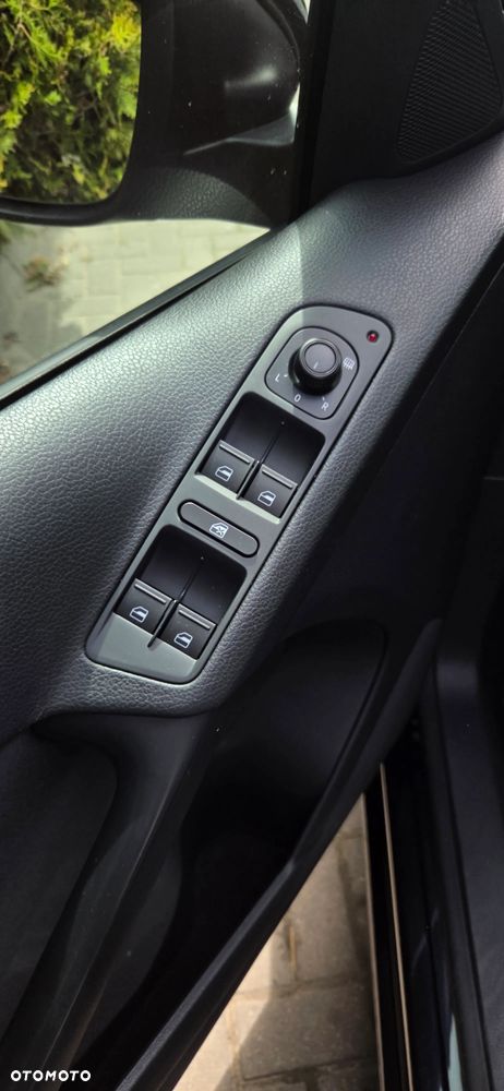 Volkswagen Tiguan - 21