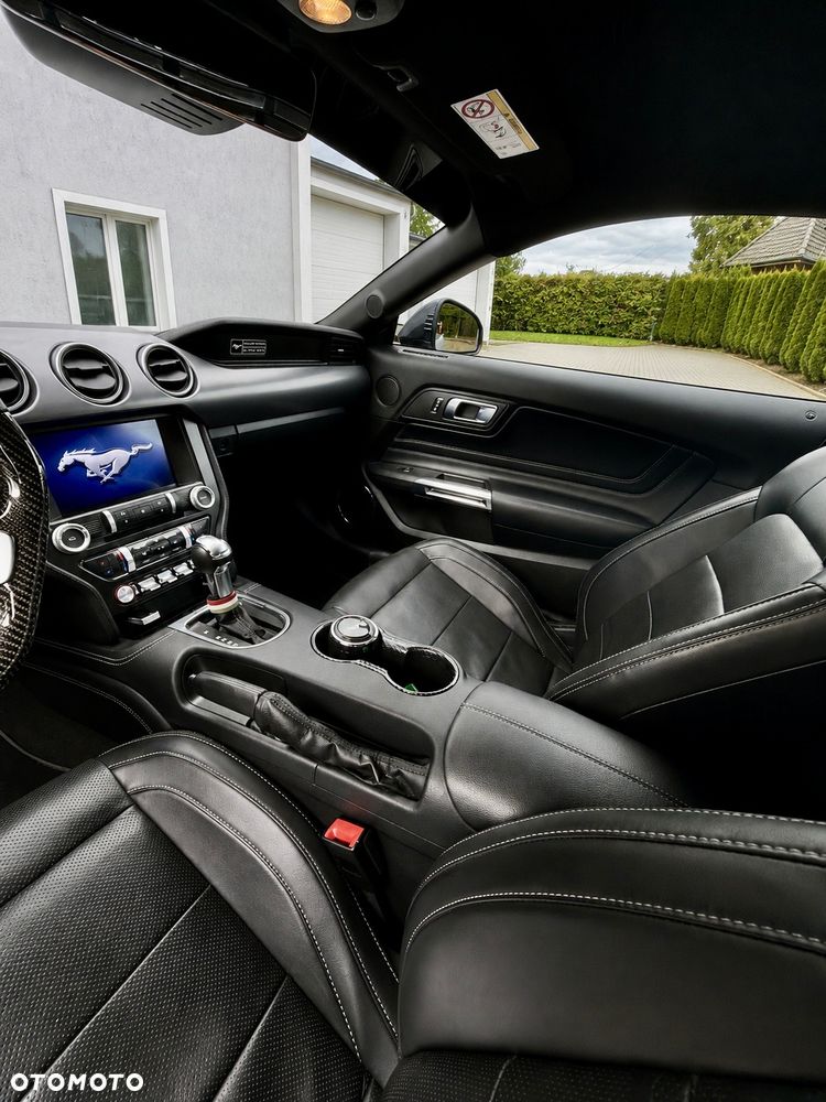 Ford Mustang 5.0 V8 GT - 21