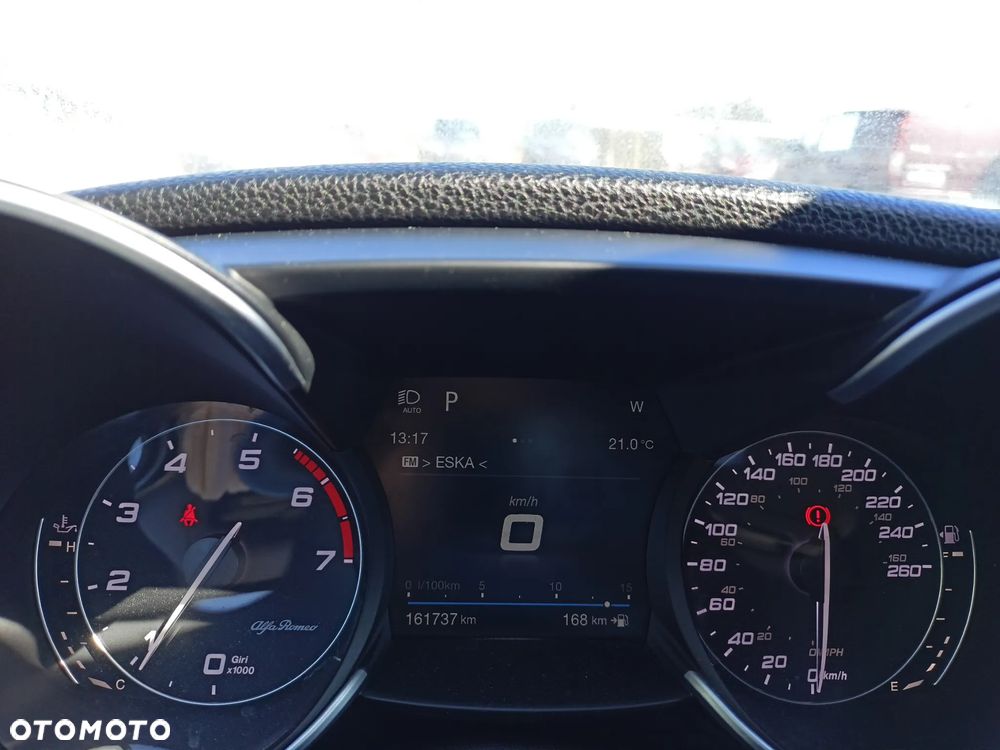 Alfa Romeo Giulia - 18