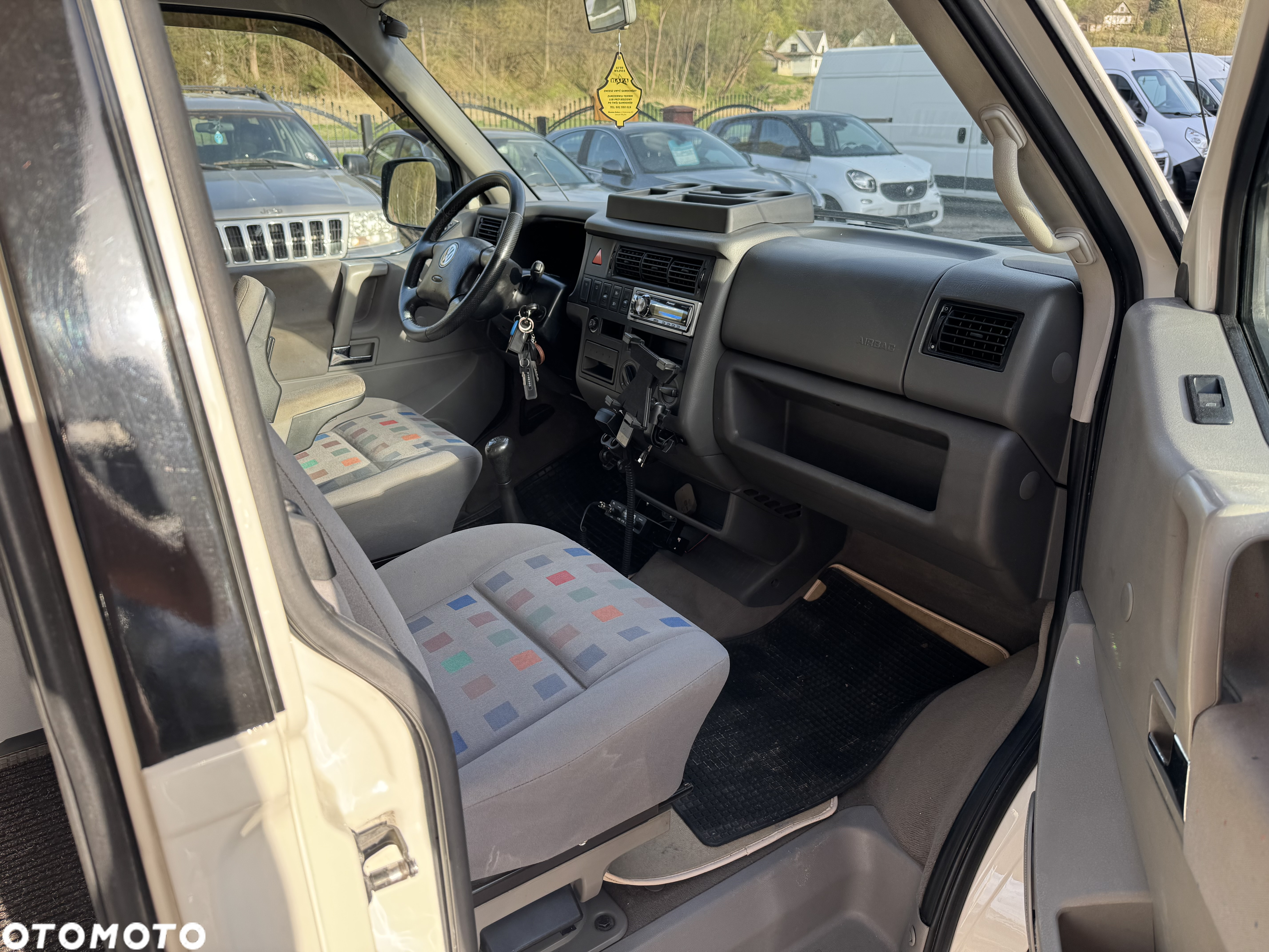 Volkswagen Transporter - 29