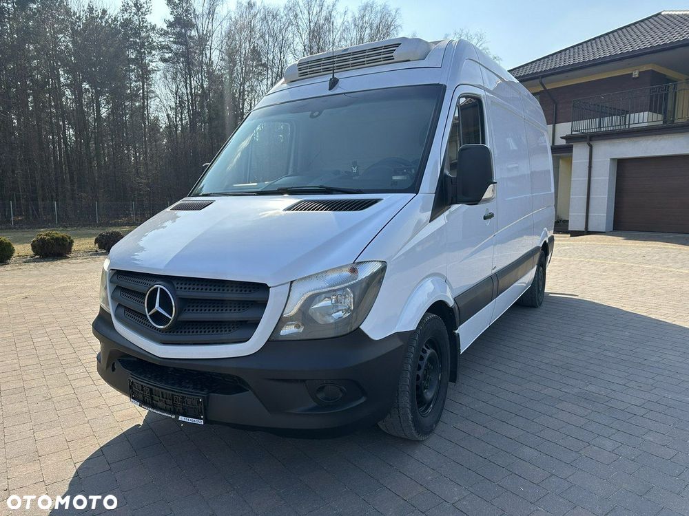 Mercedes-Benz Sprinter - 3