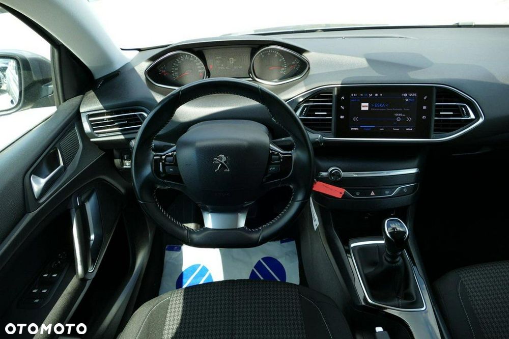Peugeot 308 PureTech 130 Allure Pack - 26