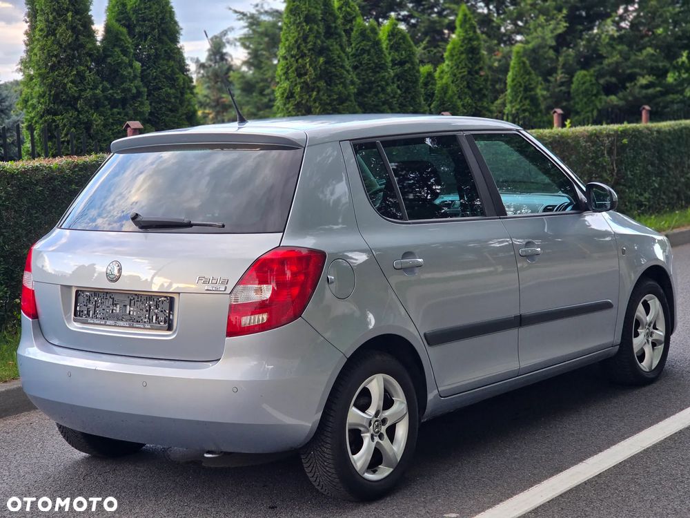 Skoda Fabia 1.2 HTP Elegance - 4