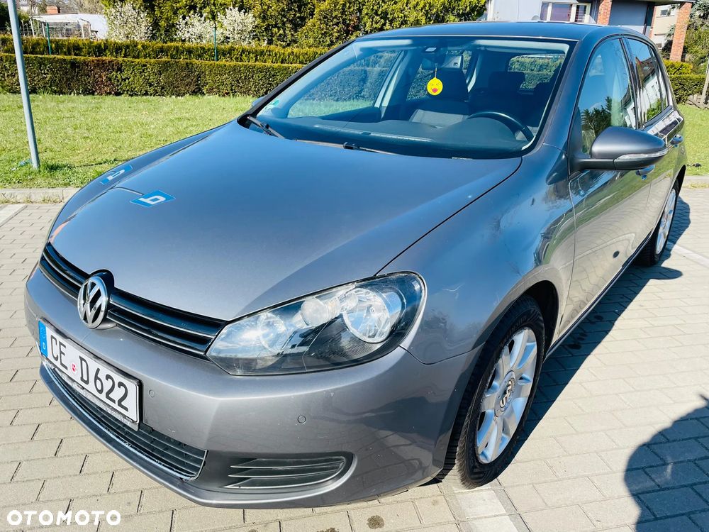 Volkswagen Golf 1.6 Team - 1