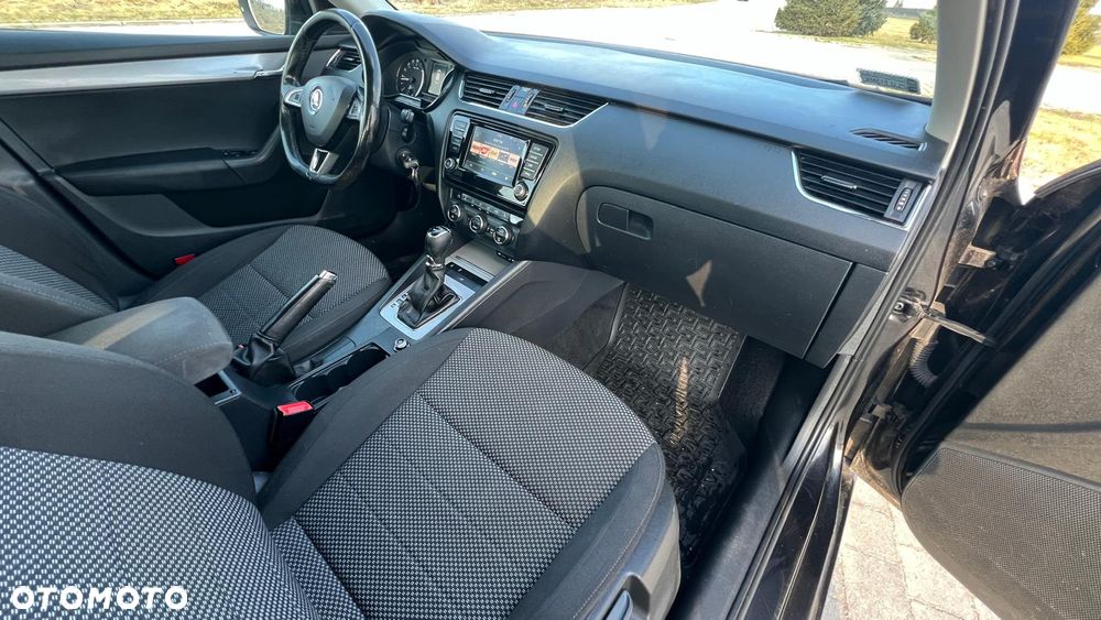 Skoda Octavia 1.6 TDI (Green tec) DSG Ambition - 17