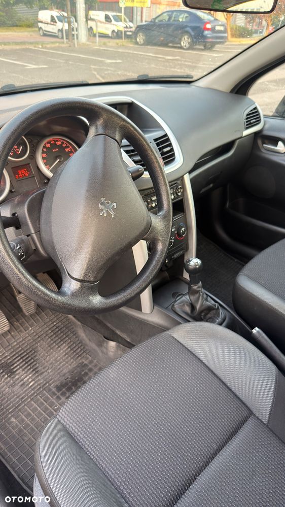 Peugeot 207 1.4 HDi Active - 14
