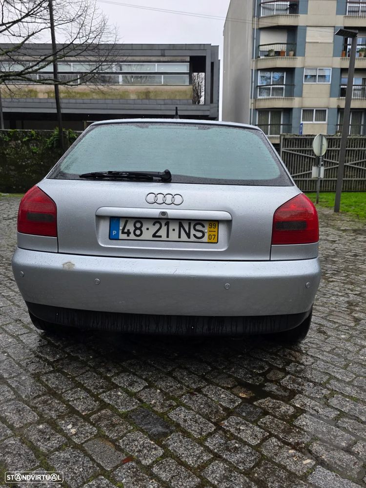 Audi A3 1.6 Attraction - 7